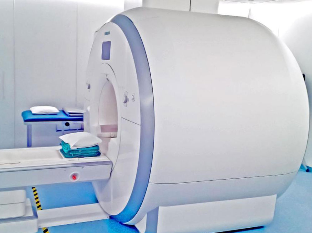 Magnetresonanztomograph